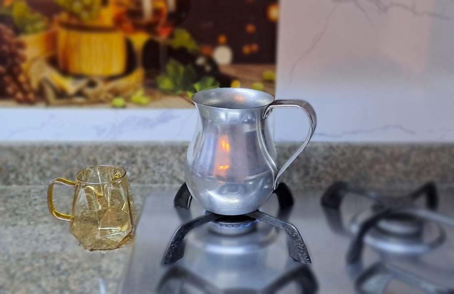 Cafe-hecho-con-olleta-tradicional-colombiano.jpg Cafe-hecho-con-olleta-tradicional-colombiano.jpg